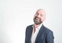 Czego nie nosić po 50?