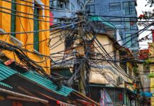 Jak nie doprowadzić do zwarcia?