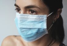 Jaki materiał nie oddycha? Jaki materiał nie oddycha?