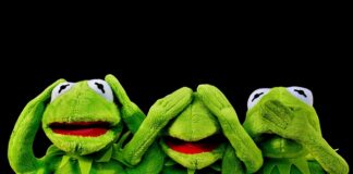 Czy ząb stały wypchnie mleczaka?