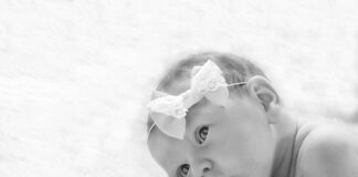 Czy niemowlakom zakłada się buty?