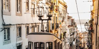 Jak wyjść z autobusu z wózkiem?