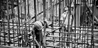 Czy budowę szopy trzeba zgłaszać?